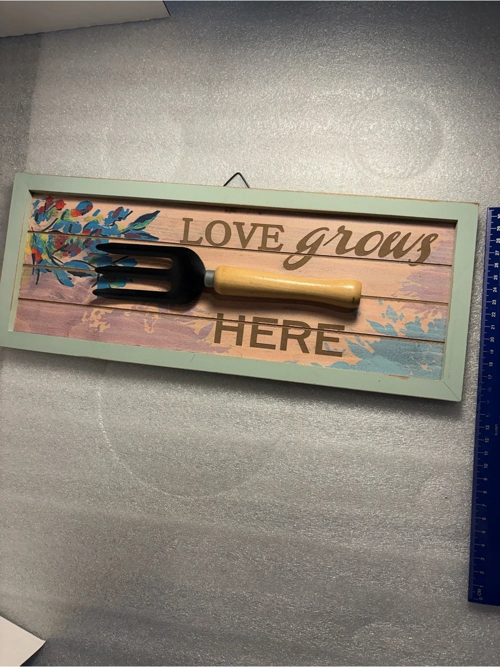 Love Grows Here Wall Art Sign - Mint Frame, Multicolor